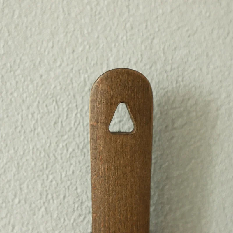 Magnetic Wooden Shoehorn Nut Brown