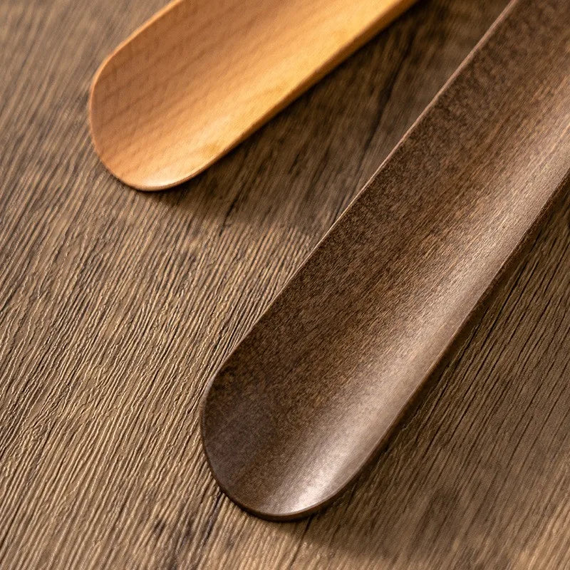 Magnetic Wooden Shoehorn Dark Cyan